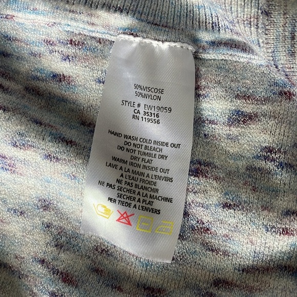 Elena Wang Boxy Cropped Turtleneck Sweater - Picture 7 of 7